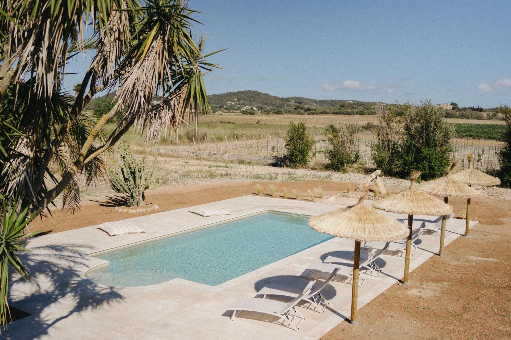 Vino Resort Son Amaret 松马西亚 外观 照片
